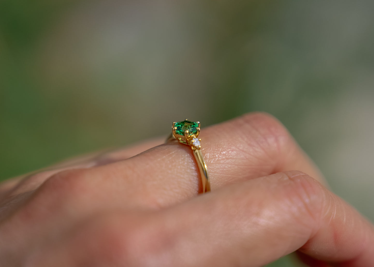 The Calyx Ring | Tsavorite Garnet [OOAK]