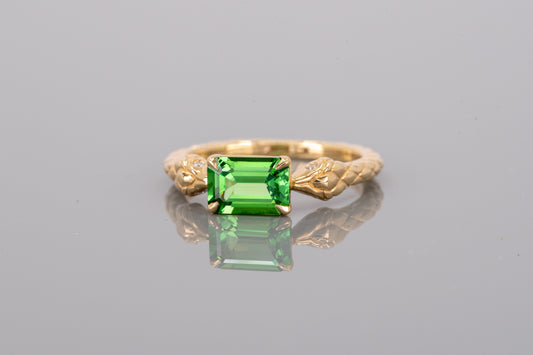 The Serpentia Ring | Tsavorite [OOAK]