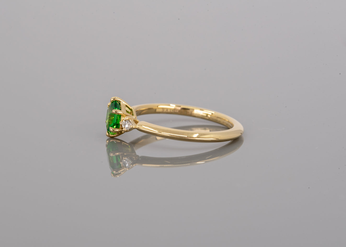 The Calyx Ring | Tsavorite Garnet [OOAK]