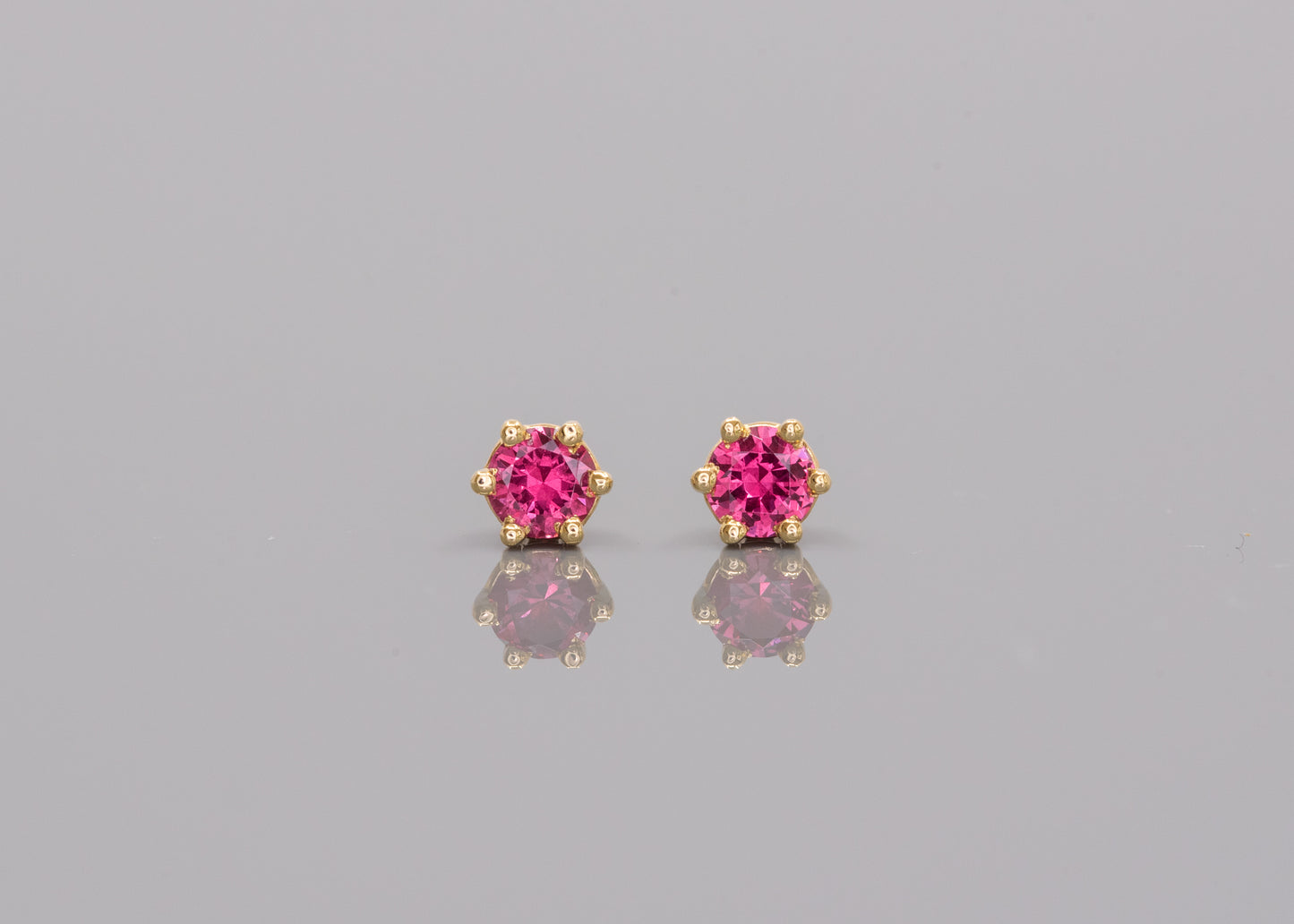 Twinkle Studs | Pink Sapphire