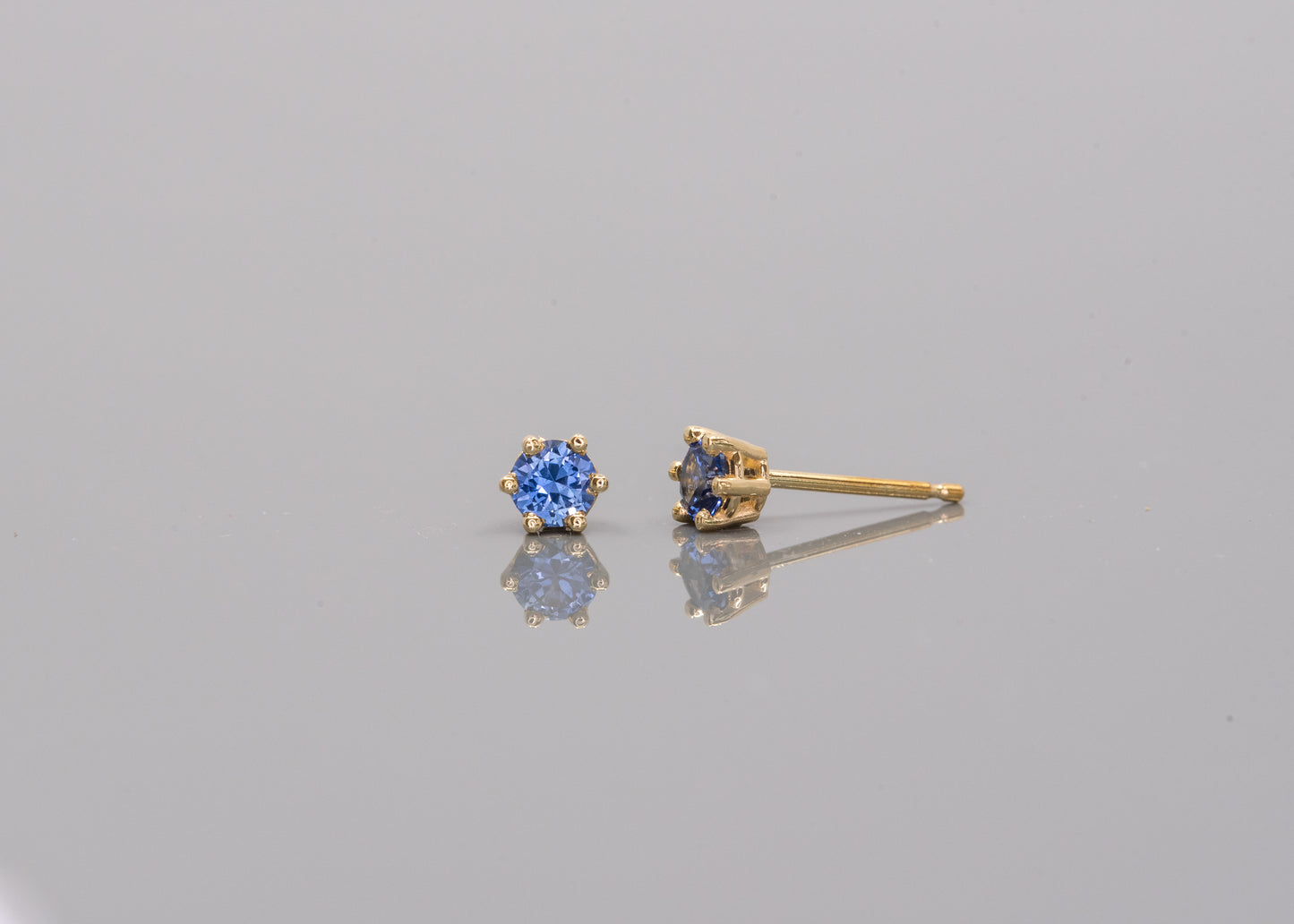 Twinkle Studs | Blue Sapphire