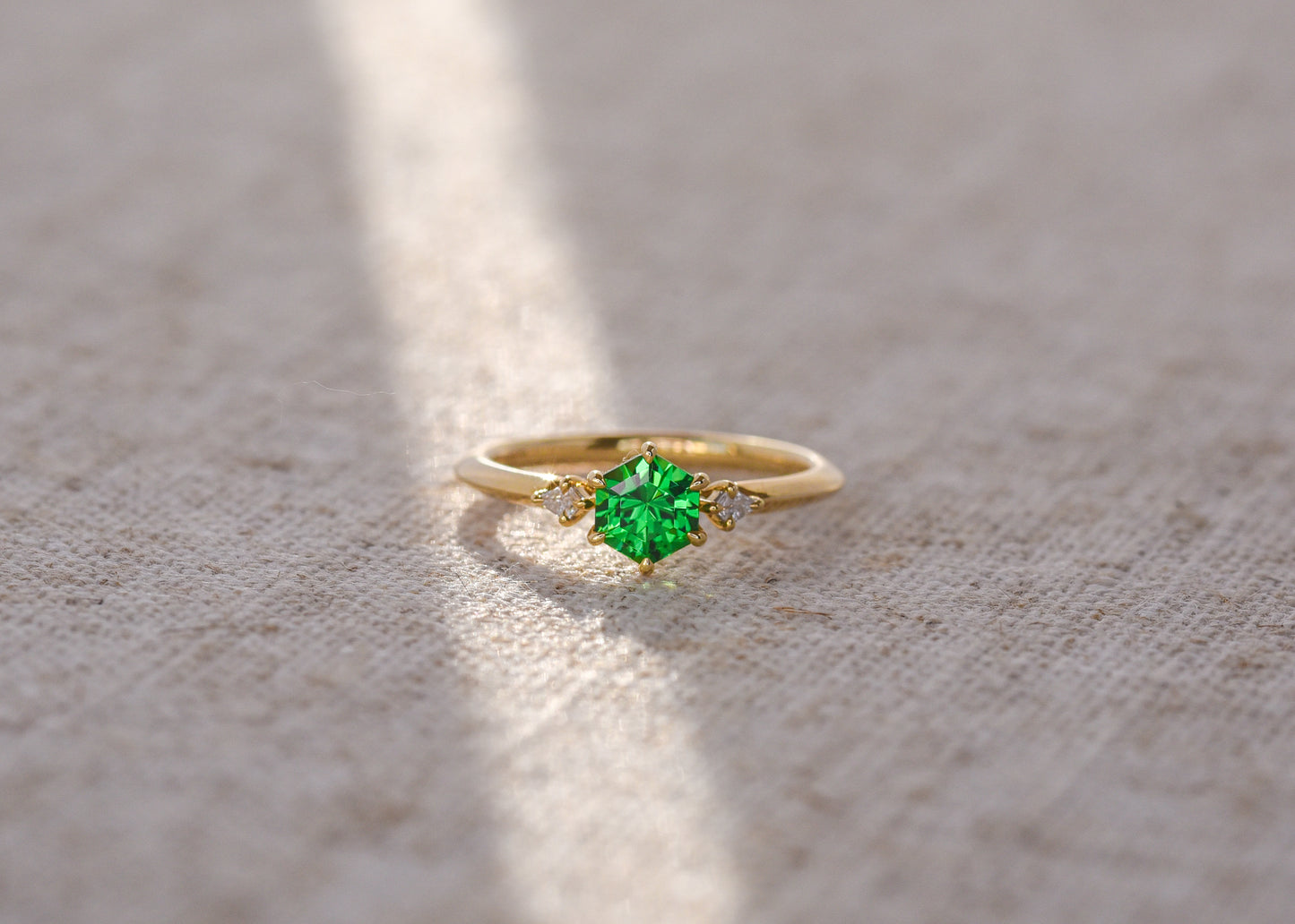 The Calyx Ring | Tsavorite Garnet [OOAK]